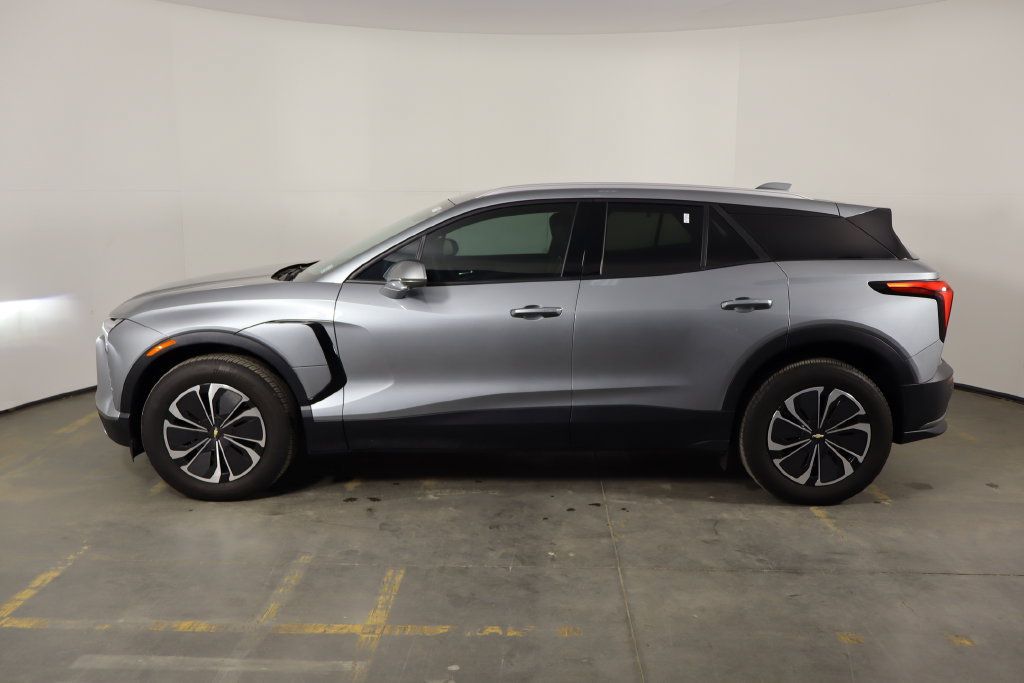 Used 2024 Chevrolet Blazer EV LT AWD/4WD image 5