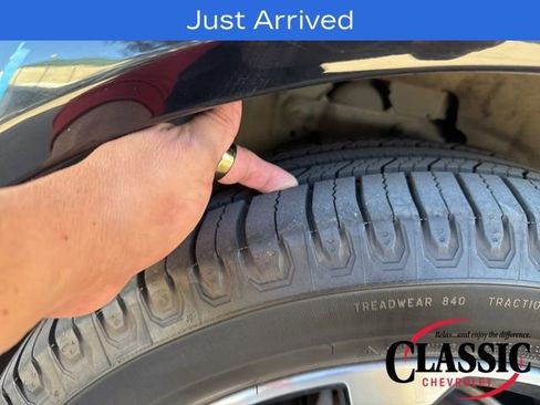 Used 2023 Ford Mustang Mach-E Premium image 15