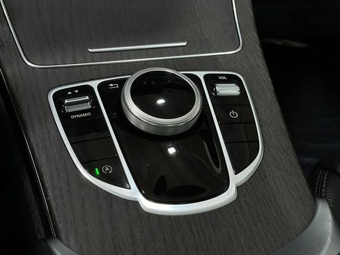 Used 2019 Mercedes-Benz C 300 4MATIC Sedan image 27