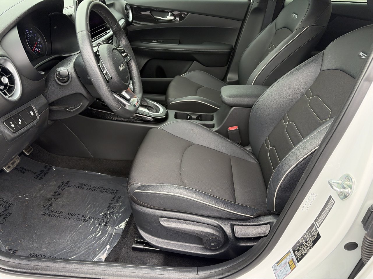 Used 2024 Kia Forte GT-Line FWD image 19