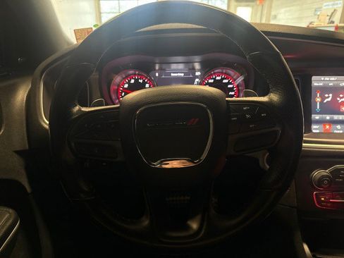 Used 2020 Dodge Charger R/T w/ Driver Convenience Group image 18