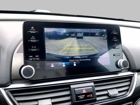 Used 2022 Honda Accord Sport image 27