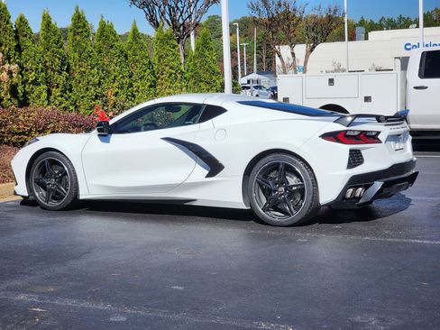 Used 2022 Chevrolet Corvette Stingray Premium Cpe w/ Z51 Performance Package image 9