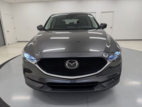 Used 2019 MAZDA CX-5 Touring image 2