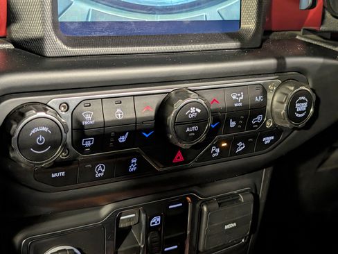 Used 2020 Jeep Wrangler Unlimited Rubicon image 38