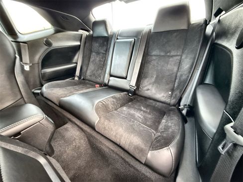 Used 2023 Dodge Challenger R/T w/ Plus Package image 35