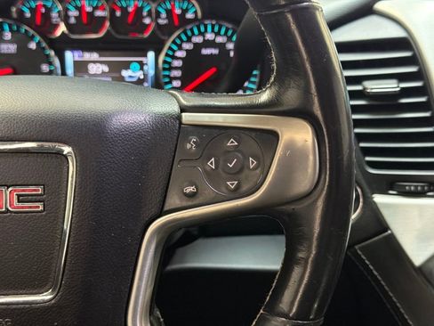 Used 2018 GMC Yukon SLT RWD image 21