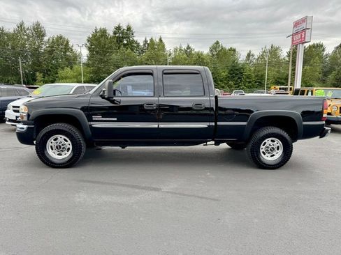 Used 2004 GMC Sierra 2500 SLT w/ Heavy-Duty Power Package AWD/4WD image 7