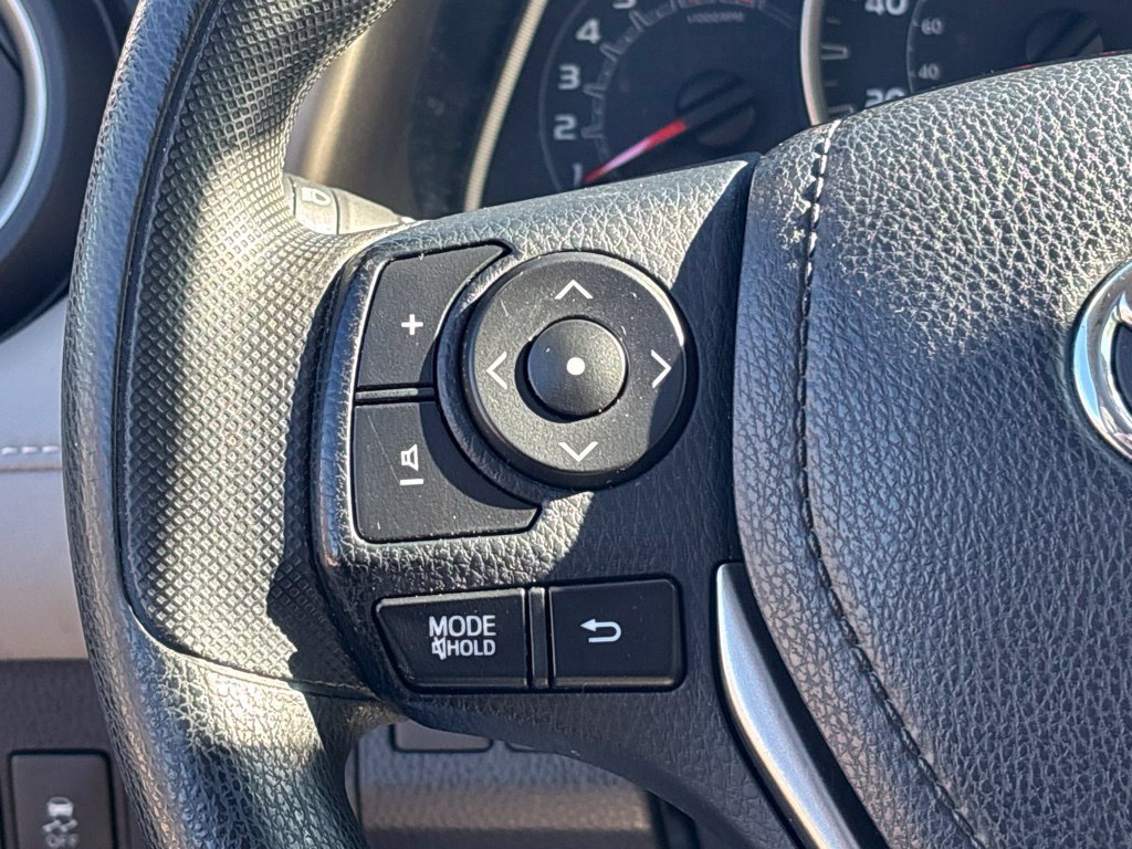 Used 2013 Toyota RAV4 XLE AWD/4WD image 25