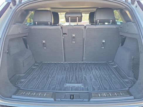 Used 2020 Land Rover Range Rover Evoque First Edition image 10