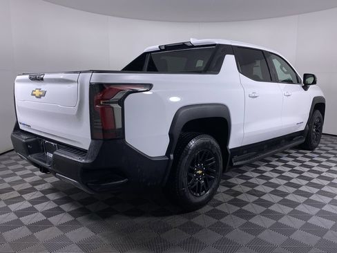 New 2026 Chevrolet Silverado EV LT w/ Plus Package image 19