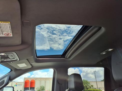 Used 2021 GMC Sierra 2500 Denali w/ Denali Ultimate Package image 27