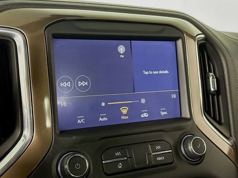 Used 2021 Chevrolet Silverado 1500 High Country w/ Technology Package image 15