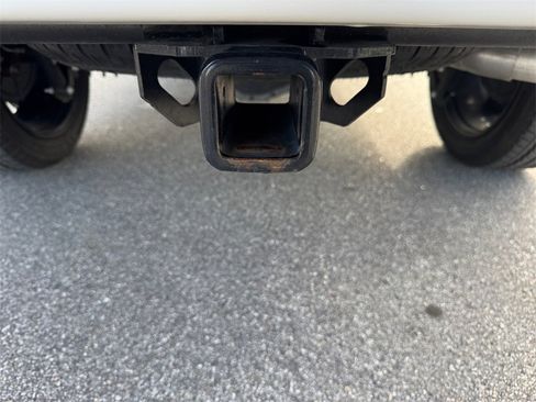 Used 2025 Ford F150 Platinum w/ Equipment Group 702A High image 17