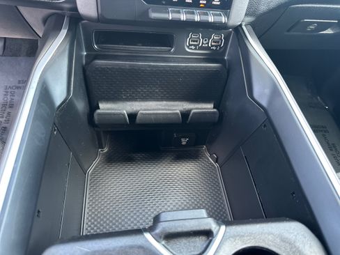 Used 2021 RAM 1500 Big Horn AWD/4WD image 32