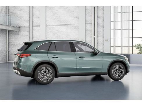 New 2026 Mercedes-Benz GLC 300 4MATIC image 18