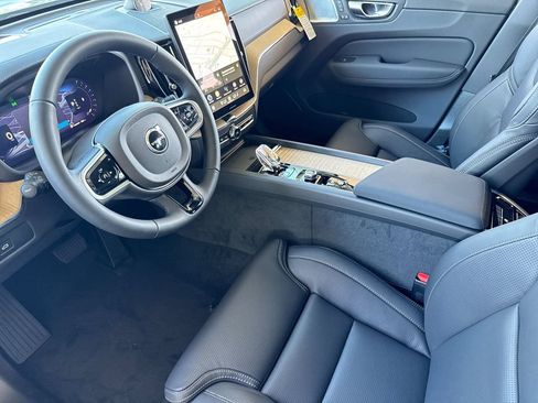 New 2026 Volvo XC60 B5 Ultra AWD/4WD image 9