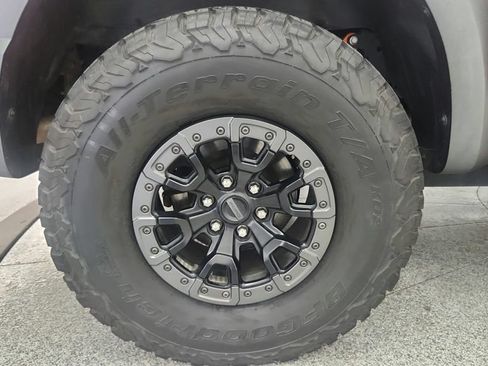 Used 2022 Ford F150 Raptor w/ Equipment Group 801A High AWD/4WD image 34