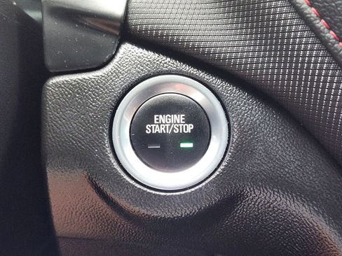 Used 2022 Chevrolet Equinox RS w/ RS Leather Package FWD image 23