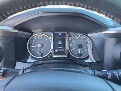 Used 2023 Toyota Tacoma SR5 w/ Technology Package image 32