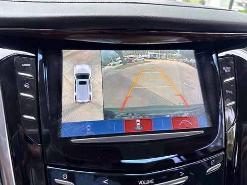 Used 2020 Cadillac Escalade 2WD image 59