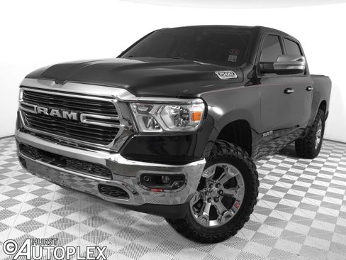 Used 2019 RAM 1500 Big Horn AWD/4WD image 1