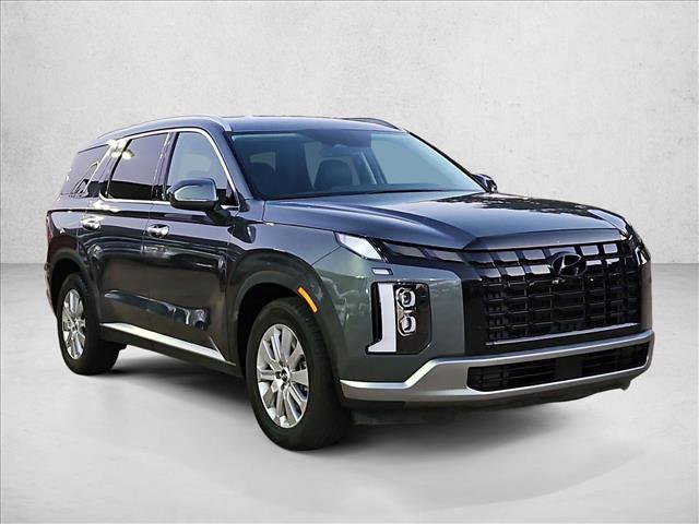 Used 2025 Hyundai Palisade SEL FWD image 3