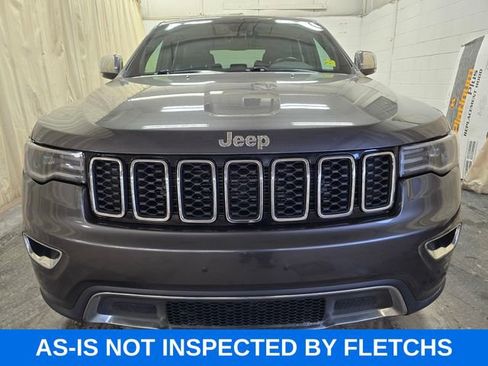 Used 2017 Jeep Grand Cherokee Limited w/ Luxury Group II image 2