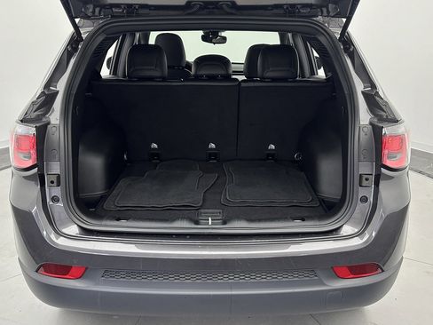 Used 2024 Jeep Compass Latitude w/ Altitude Special Edition image 26