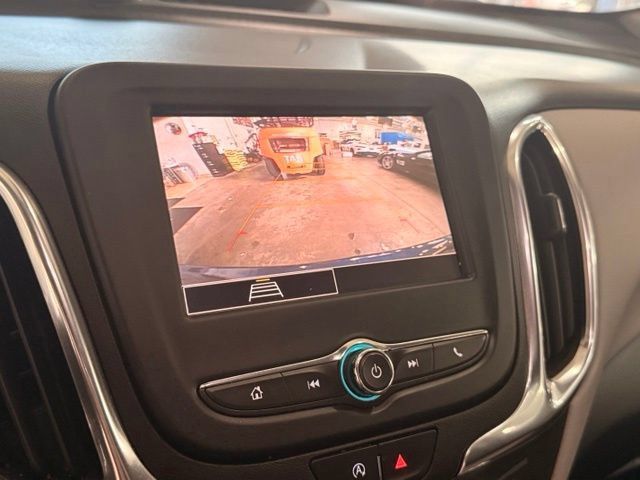 Used 2022 Chevrolet Equinox LT FWD image 14