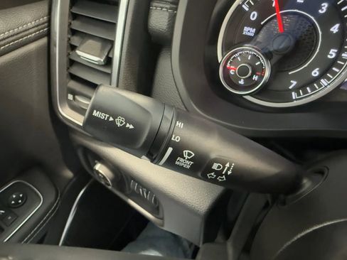 Used 2022 RAM 1500 Laramie AWD/4WD image 34