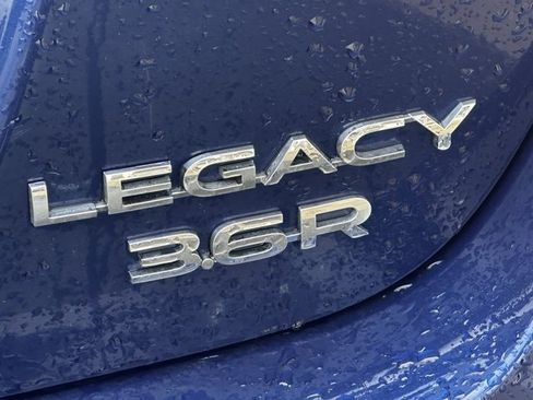 Used 2017 Subaru Legacy 3.6R Limited image 3