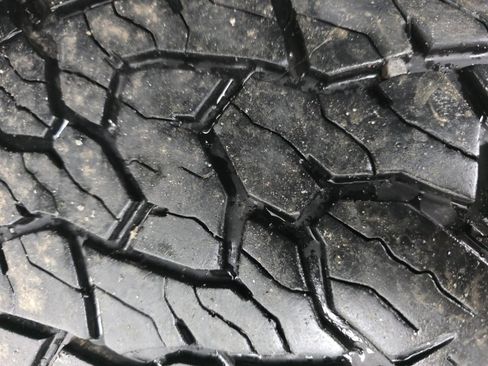 Used 2024 Chevrolet Silverado 2500 LT w/ Z71 Sport Edition image 58