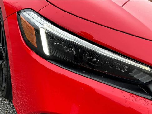 Used 2023 Honda Civic Sport image 27