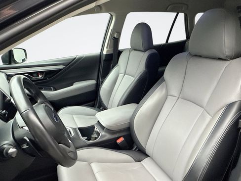 Used 2024 Subaru Outback Limited image 11