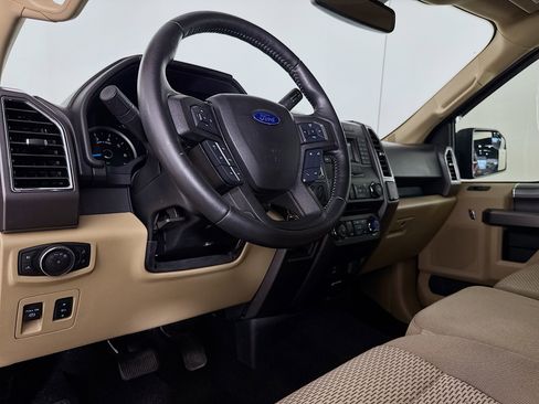 Used 2017 Ford F150 XLT w/ Equipment Group 301A Mid image 20