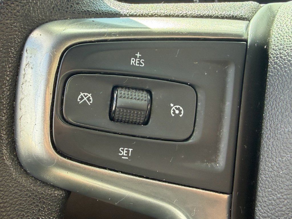 Used 2022 Chevrolet Silverado 2500 LT RWD image 25
