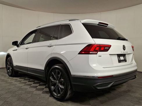 Used 2022 Volkswagen Tiguan SE image 7