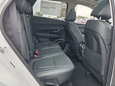 New 2026 Hyundai Tucson Limited FWD image 15