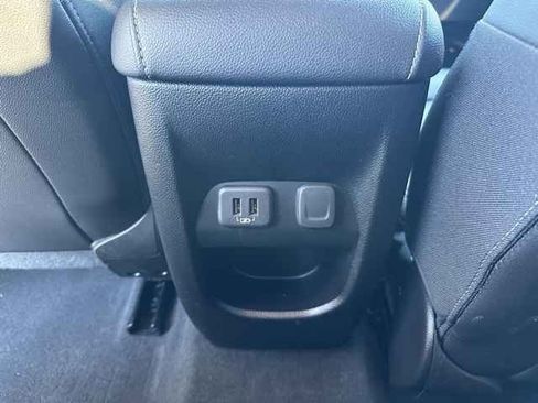 Used 2022 Chevrolet Colorado ZR2 image 14