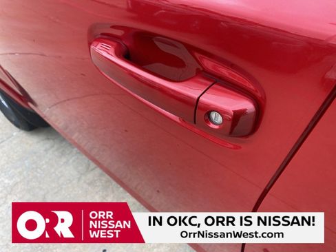 Used 2022 Toyota 4Runner SR5 Premium image 10