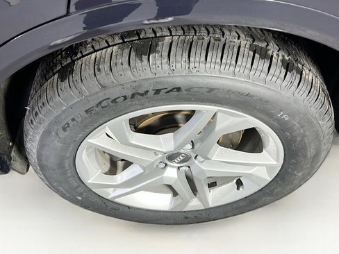 Used 2018 Audi Q5 2.0T Premium Plus w/ Premium Plus Package image 32