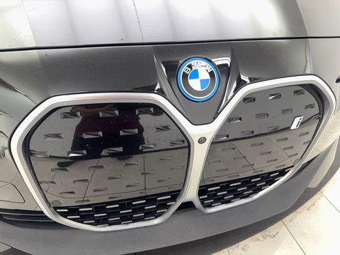 Used 2023 BMW i4 eDrive35 w/ Parking Assistance Package RWD image 26