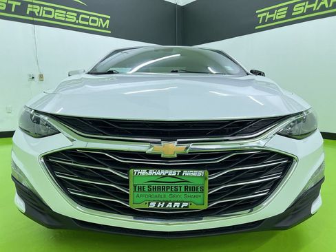 Used 2023 Chevrolet Malibu LT FWD image 3