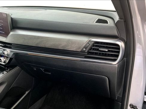 Used 2025 Kia Telluride SX Prestige X-Line image 21