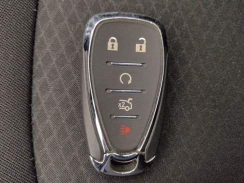 Used 2025 Chevrolet Malibu LS FWD image 32