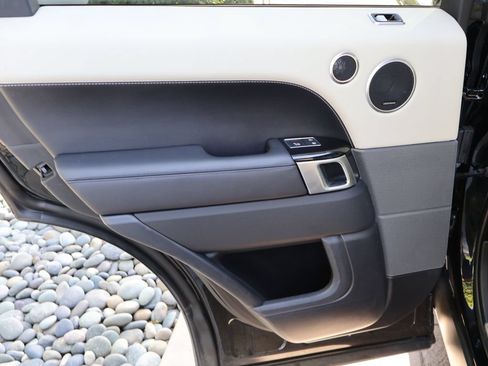 Used 2022 Land Rover Range Rover Sport HSE Silver Edition AWD/4WD image 14
