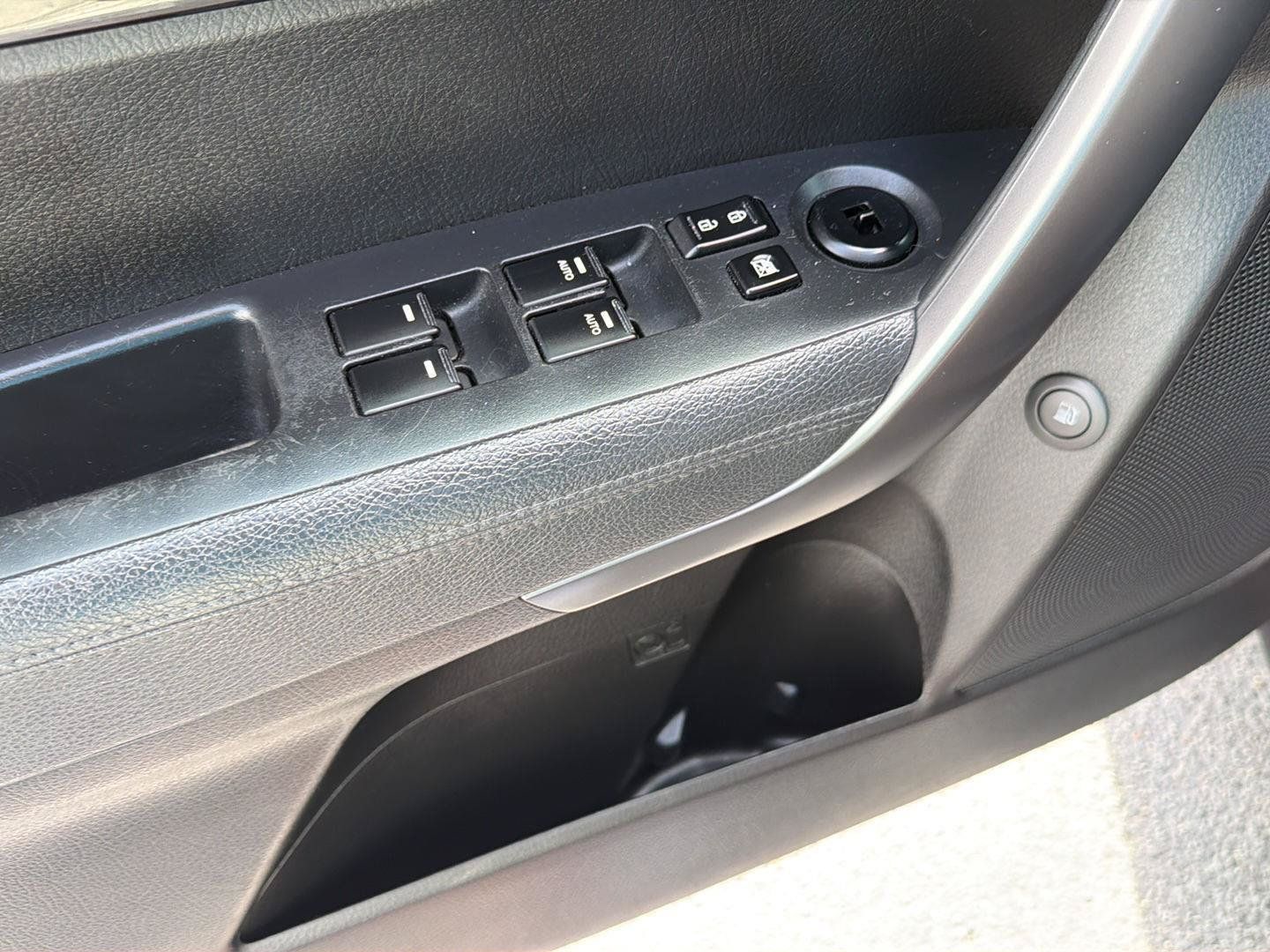 Used 2015 Kia Sorento EX FWD image 31