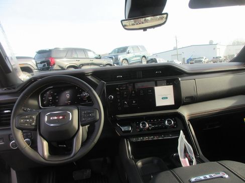 New 2026 GMC Sierra 2500 AT4 image 17