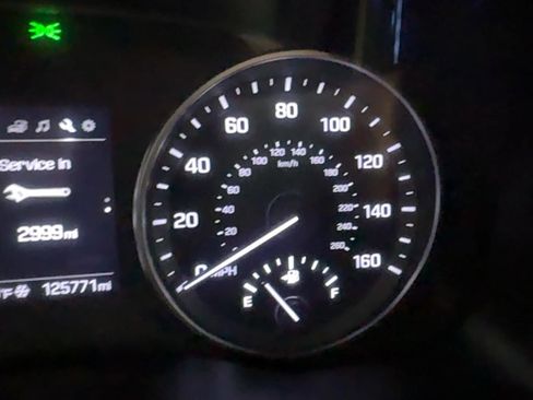 Used 2018 Hyundai Elantra Value Edition image 20